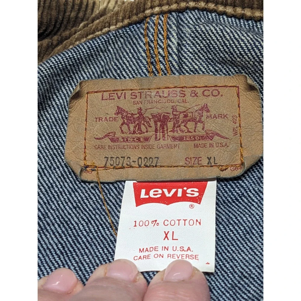Vintage Levis Acid Wash Denim Trucker Jacket Corduroy Collar USA XL 75073-0227 - Picture 2 of 16